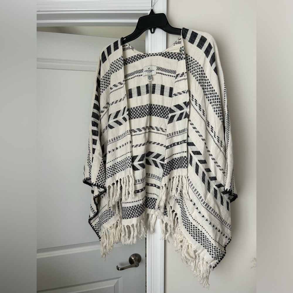 American Eagle Outfitters Cream and Black Aztec Fringe Poncho
